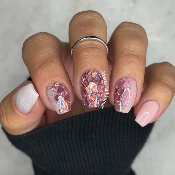 White and Pink Gradient Nail Art